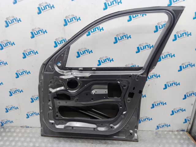 Пассажирская передняя дверь 41517355804 BMW