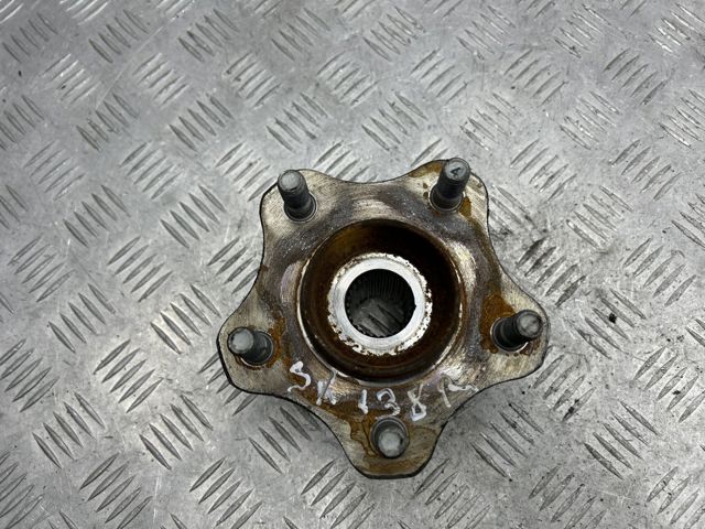 Ступицы задних колес 432023JA1B NISSAN