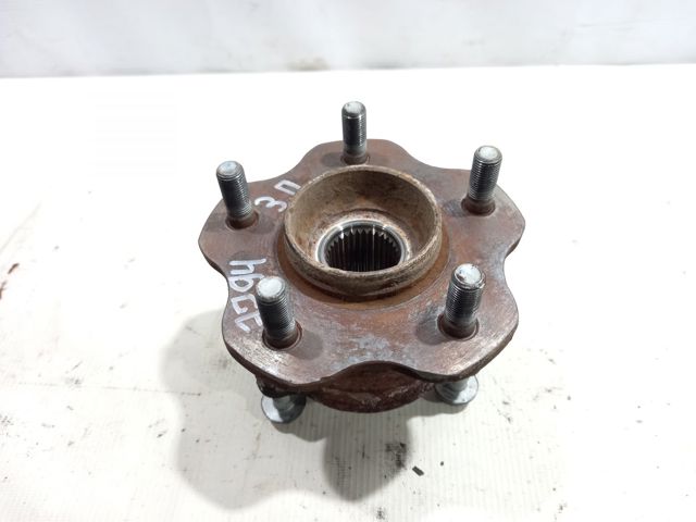 Ступица заднего колеса 43202JK00A NISSAN