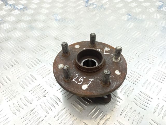 Ступицы передних колес 4355050061 TOYOTA
