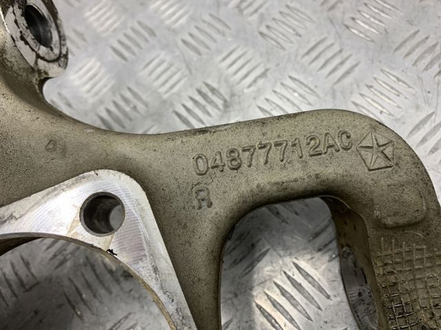 Ось передняя и поворотные кулаки 4877658AD CHRYSLER