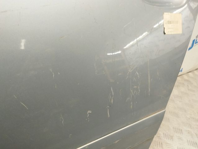 Дверь пассажирская задняя левая 4B0833051 VAG