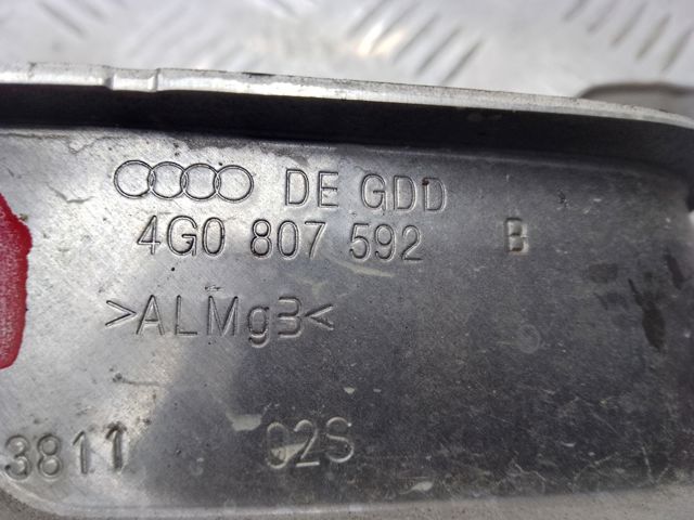 4G0807592B VAG Кронштейн крепления крыла переднего правого передний купить в Ужгород