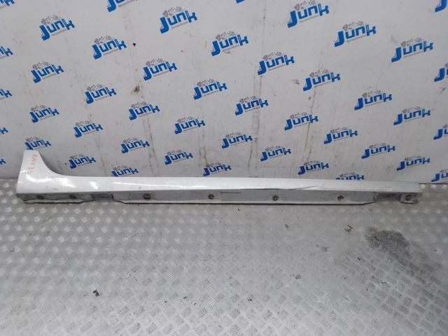 4G0853856GGRU Накладка (молдинг) порога наружная правая купить Украина