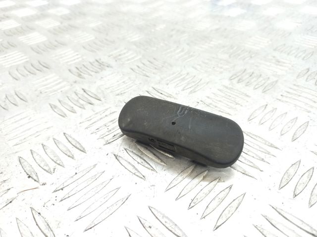 4G0955988A Форсунка омывателя стекла лобового правая купить Кривой Рог