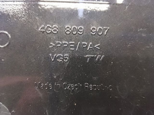 Лючок топливного бака 4G8809907 VAG