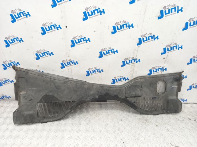Водосток лобового стекла, жабо 4G8819447D9B9 VAG