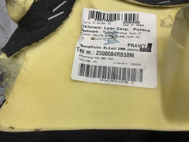 Подушка безопасности AIRBAG спинки сиденья, правого 4G8880442B VAG