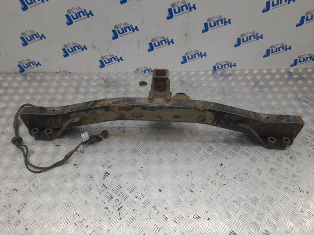 Траверса фаркопа 4L0092105D VAG