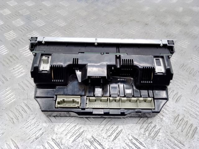 4L0820043AQ Блок управления кондиционером купить Одесса