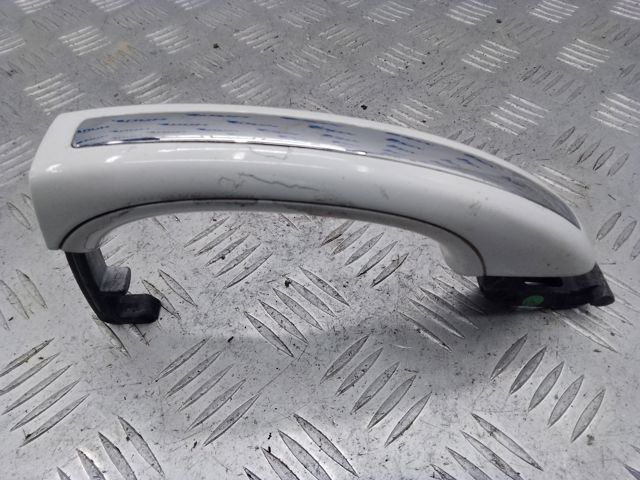 VAG 4L0837207GRU Ручка двери передней наружная в наличии Каменское