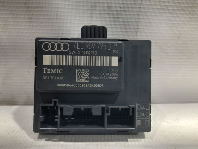 Блок комфорта задней двери 4L0959795B VAG