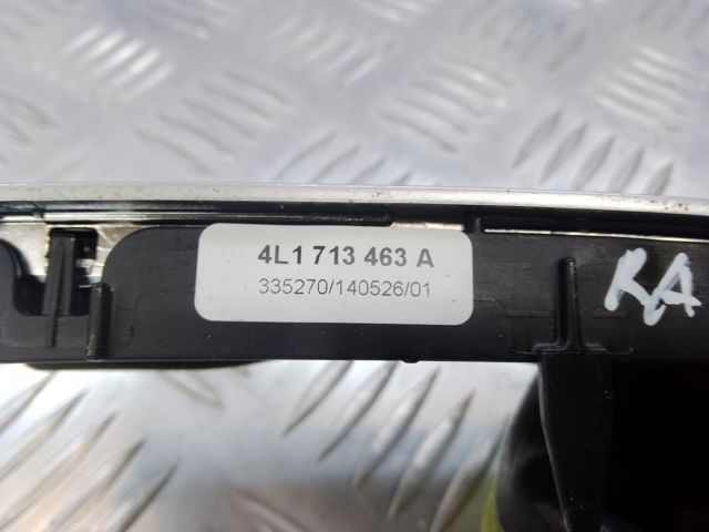 VAG 4L1713463A3Q7 Накладка консоли рычага переключения передач АКПП в наличии Каменское