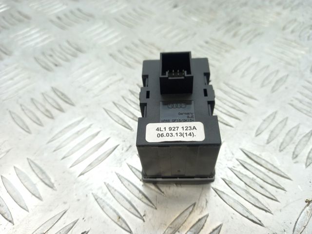 Кнопка включения парктроника 4L1927123A5PR VAG
