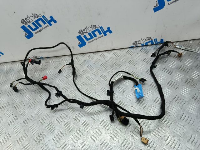 Электропроводка передней двери 4M0971035RH VAG