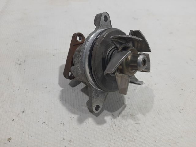 Насос системы охлаждения Ford Mondeo 4