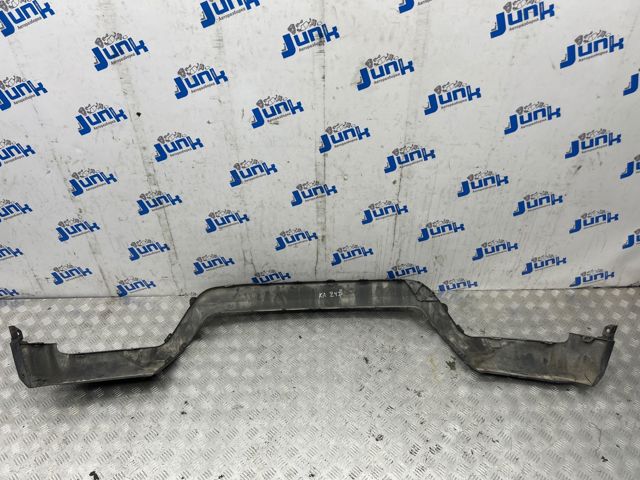 Нижняя накладка на передний бампер 51117210445 BMW