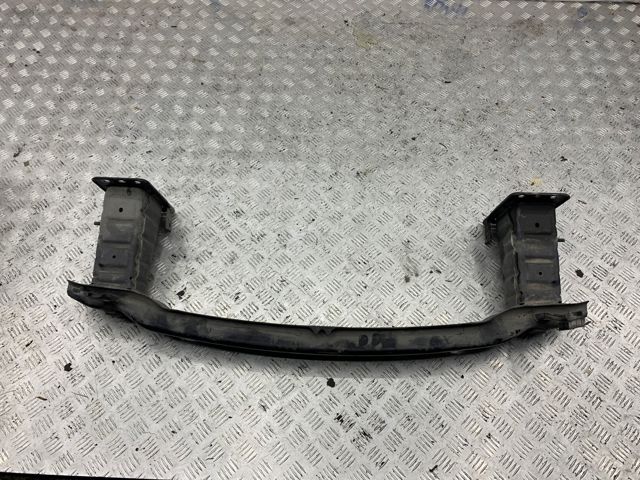 Усилитель переднего бампера  51117229085 BMW