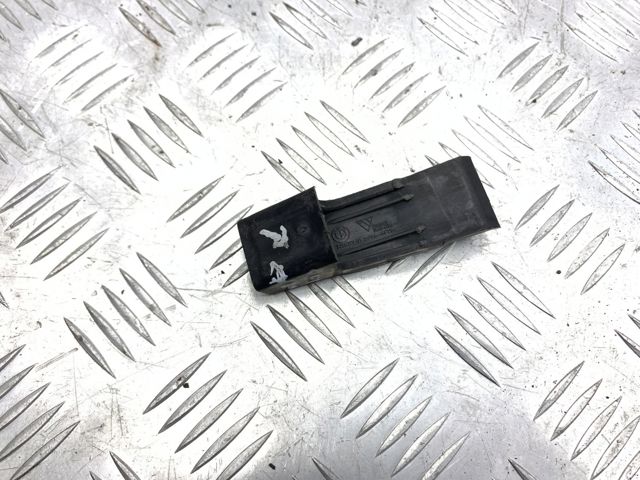 BMW 51117296329 в наличии Днепр