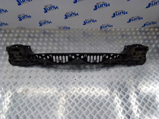 BMW 51127183883 Кронштейн бампера заднего центральный в наличии Ирпень