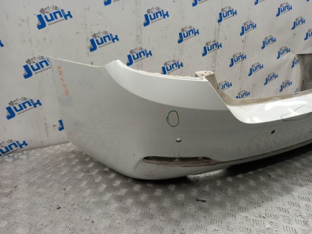 Задний бампер 51127496125 BMW