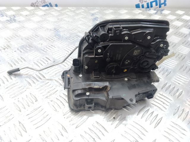Дверной замок передний правый 51217281948 BMW