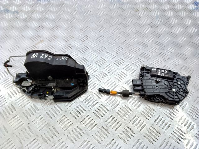 51225A36E85 BMW Замок двери задней левой купить в Черновцы