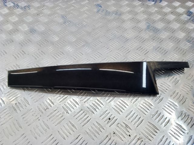 51357369885 BMW Накладка двери задней левой вертикальная купить в Хмельницкий