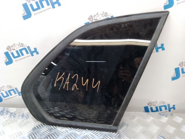 BMW 51377207878 Стекло кузова (багажного отсека) правое в наличии Днепр