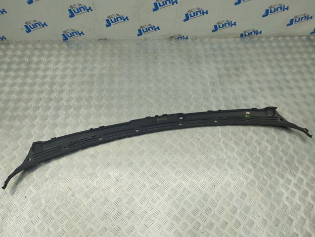 Решетка стеклоочистителей 51717151969 BMW