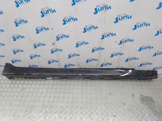 51777184774 BMW Порог внешний правый купить в Украина
