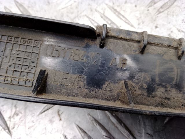 CHRYSLER 5178412AF Кронштейн бампера заднего правый в наличии Харьков