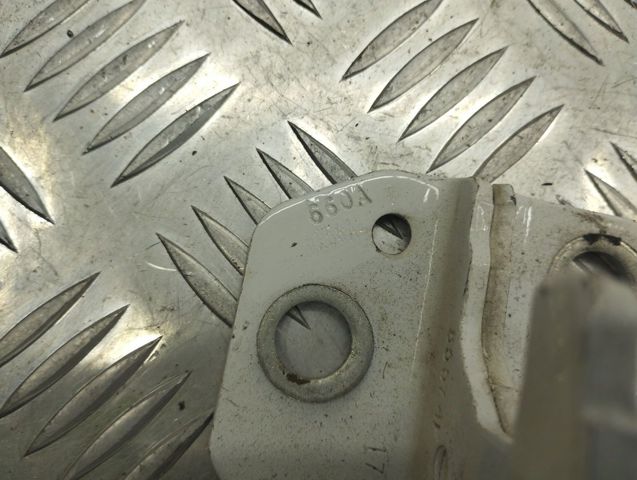 55113660AC CHRYSLER Петля двери передней правой купить в Хмельницкий
