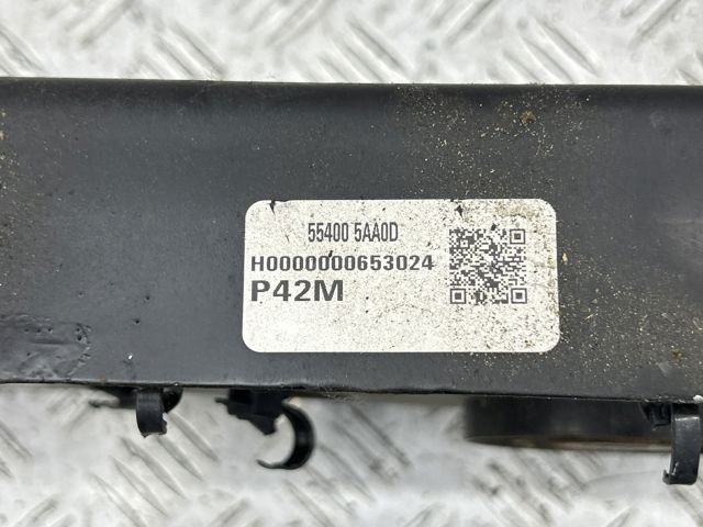Подрамник задней подвески 554005AA0D NISSAN