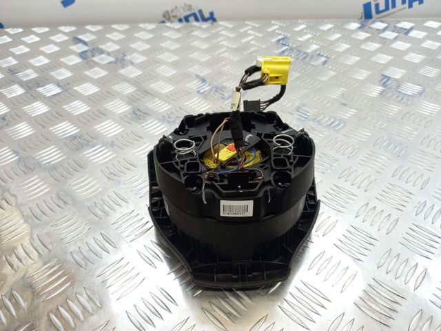 VAG 561880201AA81U Подушка безопасности (AIRBAG) водительская в наличии Черновцы