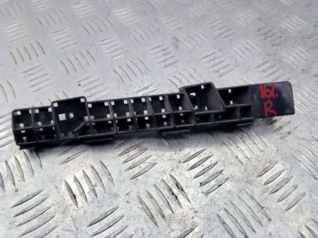 SUBARU 57707SG020 Кронштейн бампера переднего правый в наличии Черновцы