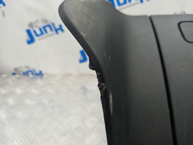 5G1857114E82V Ящик перчаточный (бардачок) купить Хмельницкий