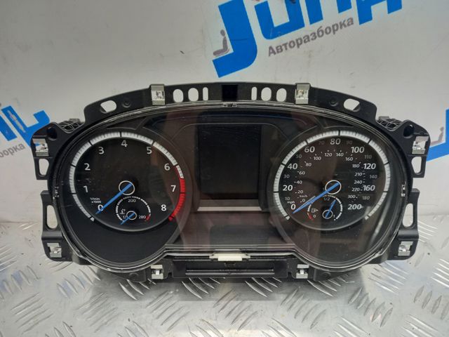 Приборная доска 5G1920858 VAG