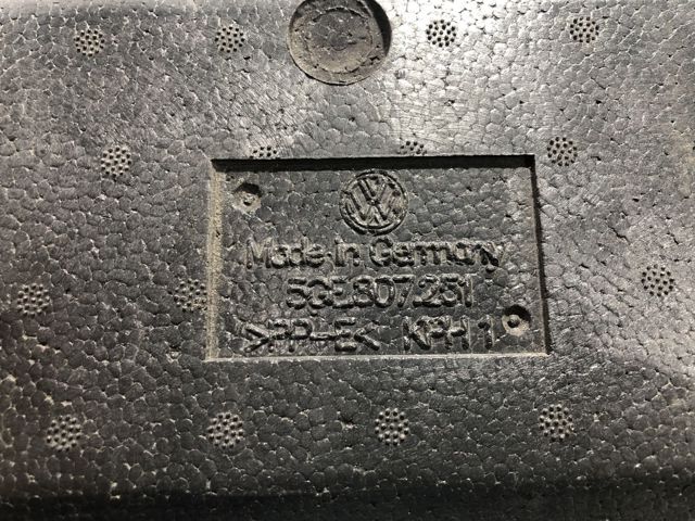 Наполнитель заднего бампера 5GE807251 VAG
