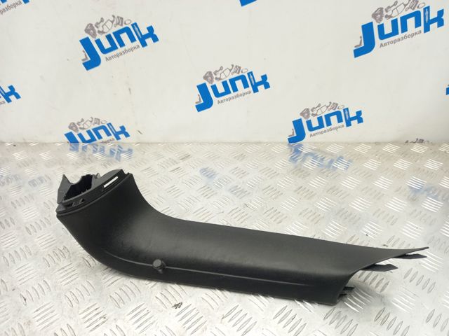 5N0867704B82V VAG Обшивка (облицовка) крышки багажника (двери 3/5-й задней) купить в Черкассы