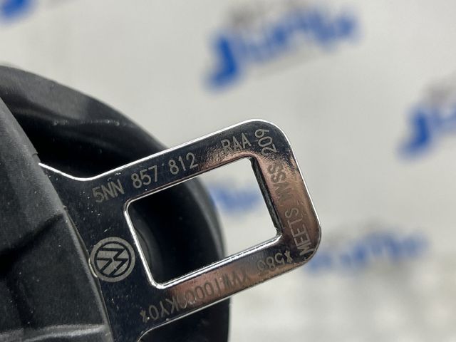 Ремень безопасности задний правый 5NN857812RAA VAG