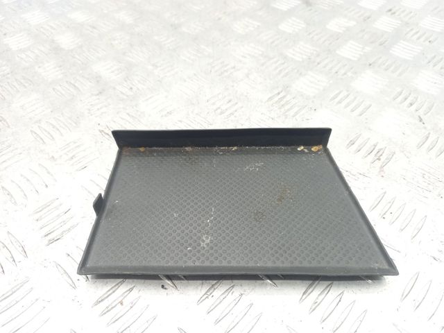 VAG 5NN8633309B9 Пепельница в наличии Днепр