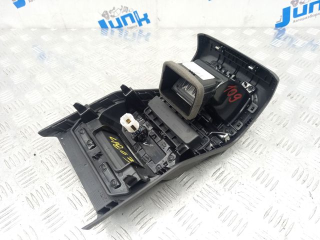 Накладка декоративная центральной консоли 5NN864298F82V VAG