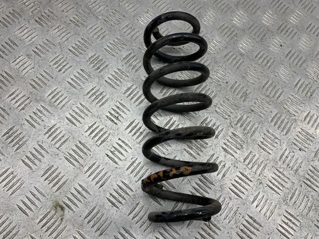 Пружина подвески задняя 5Q0511115EP VAG