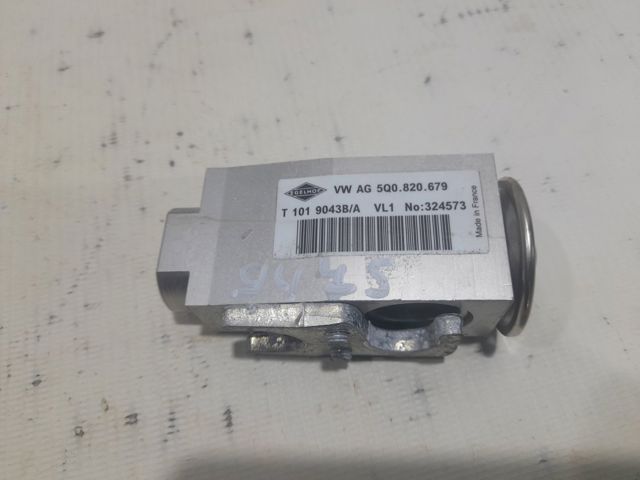 5Q0820679C Клапан TRV кондиционера купить Одесса