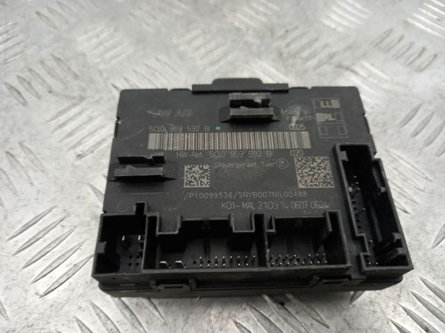 Блок комфорта передней двери 5Q0959592B VAG
