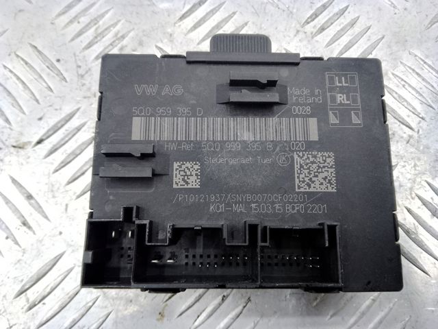 5Q0959595D VAG Блок комфорта задней двери купить в Ровно