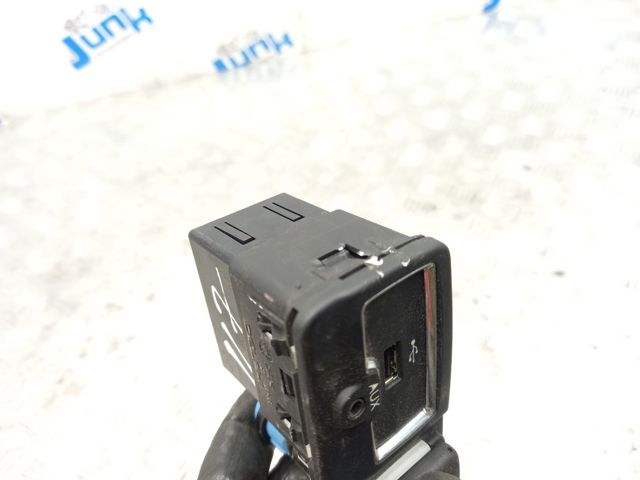 5UW00LXHAA CHRYSLER купить в Чернигов