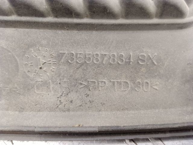  Решетка переднего бампера левая 5XB62LXHAA CHRYSLER