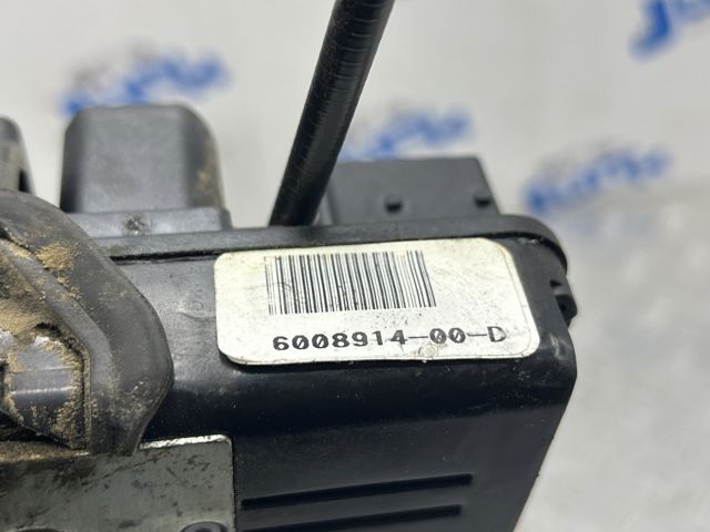 Замок задней двери, правой 600891400D TESLA